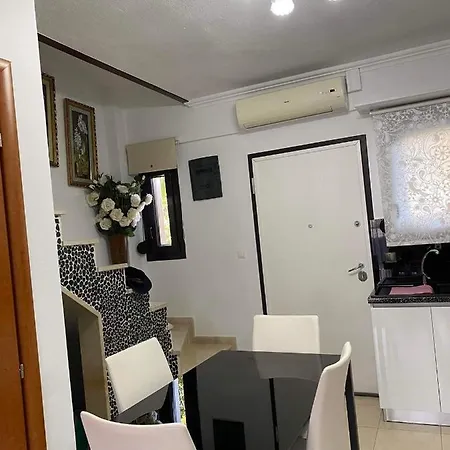 Memas Maisonette Apartament Néa Fókaia
